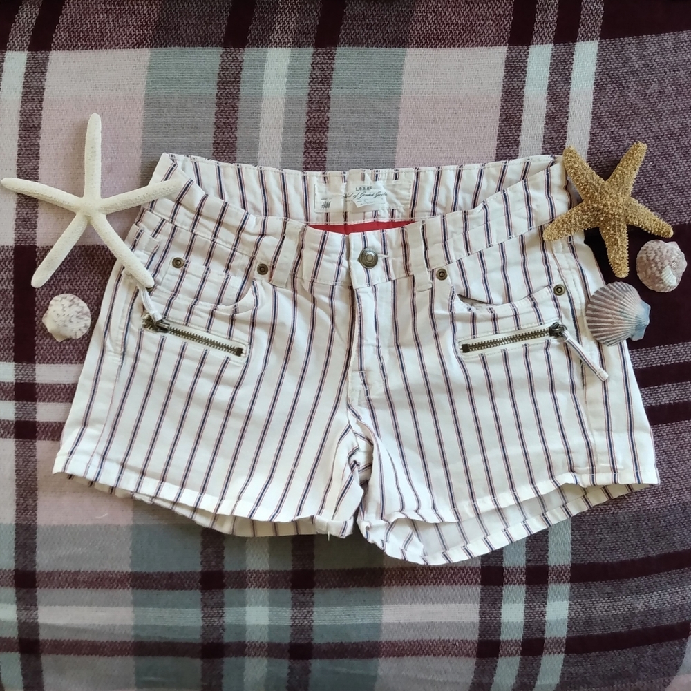 H&M LOGG White Striped Shorts 4